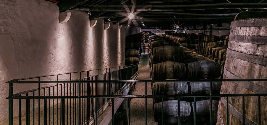 Port wine ageing in wood casks