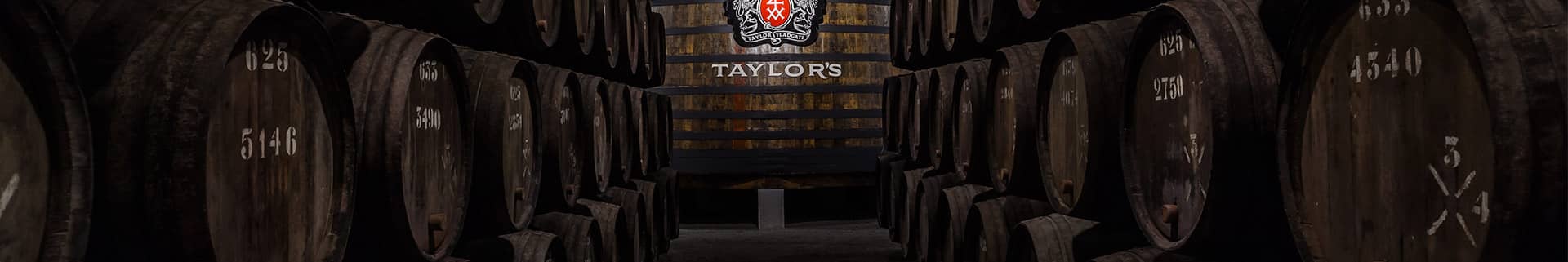 Buy your tickets securely online and save time on your arrival at Taylor's Port cellars.

For reservations of groups of more than 10 people,...
