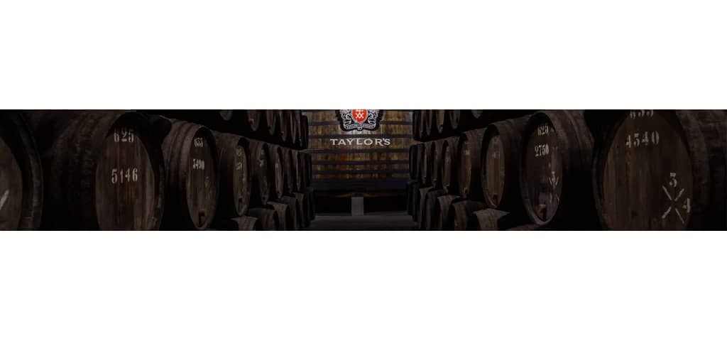 Buy your tickets securely online and save time on your arrival at Taylor's Port cellars.

For reservations of groups of more than 10 people,...