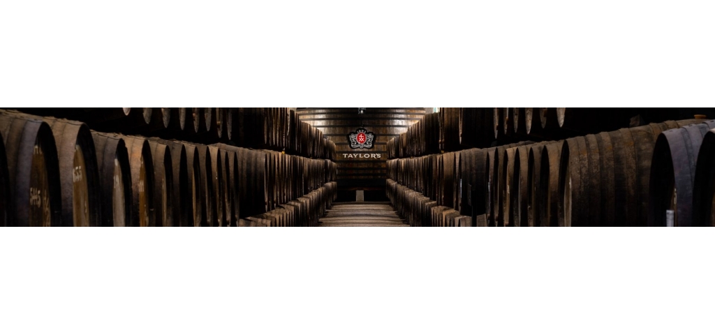 Buy your tickets securely online and save time on your arrival at Taylor's Port cellars.

The audio tour is self-guided and is available in...