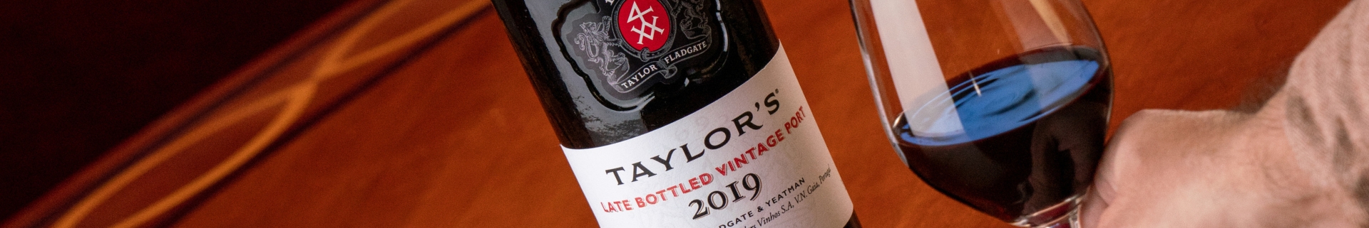El Late Bottled Vintage, o LBV, es el estilo de vino de Oporto de calidad más popular tanto en Inglaterra como en Canadá - representa...