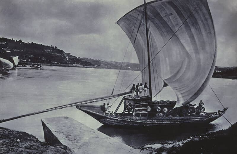 The history of port abounds with tales of adversity. This time, we’d like to share with you a story of bravery: the tale of the courageous mariners who risked their lives shipping the port from vineyard to coast.