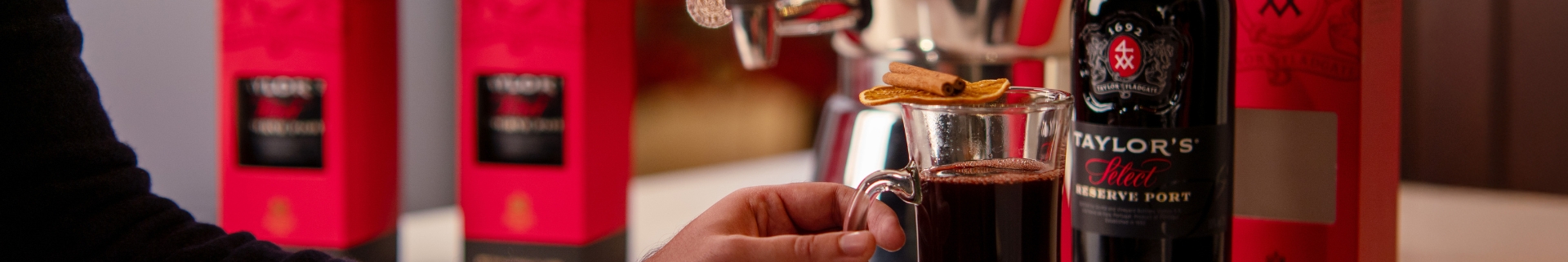 A timeless winter indulgence that warms both glass and spirit. Crafted with Taylor’s Select Reserve Ruby Port, this aromatic blend of...