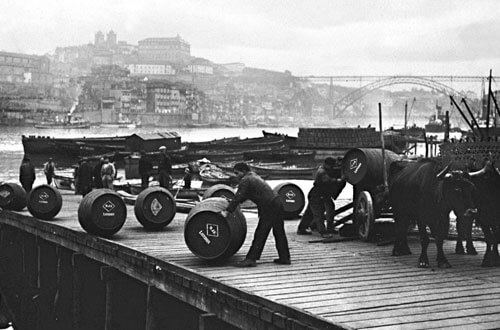 Port wine transport, Douro River